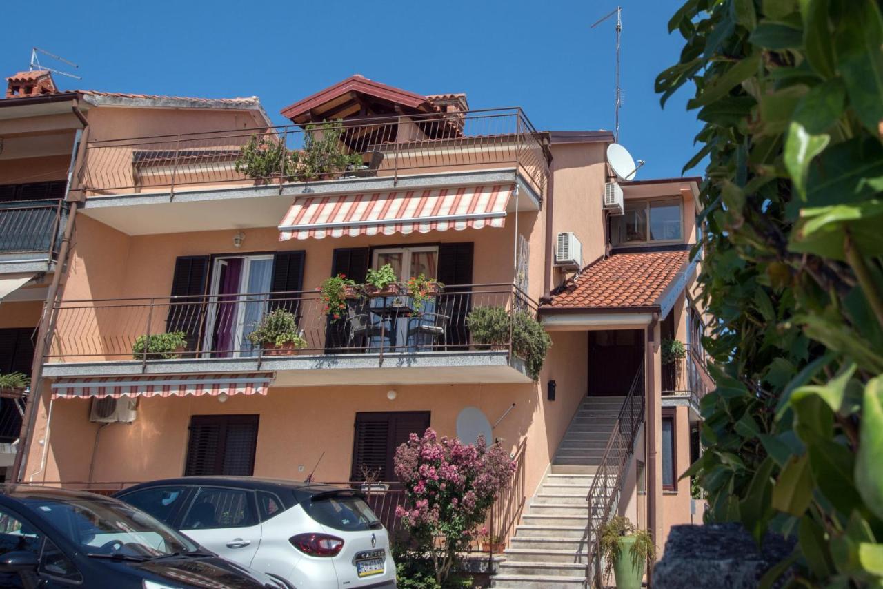 With A Parking Space - 2529 * Umag